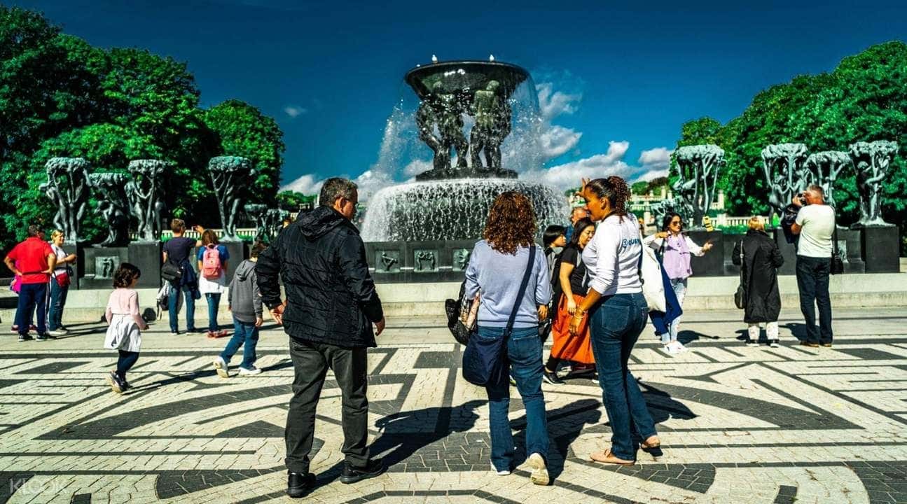 Oslo City and Vigeland Private Walking Tour2