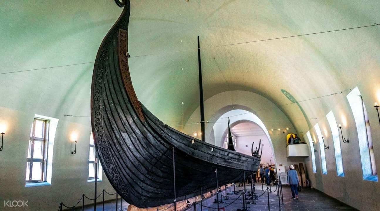 Oslo City and Viking Ship Museum Private Walking Tour4