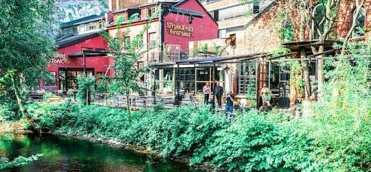 Venture through hipstoric Grünerløkka with private guide