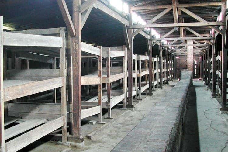 Auschwitz and Birkenau self-guided tour from Krakow2