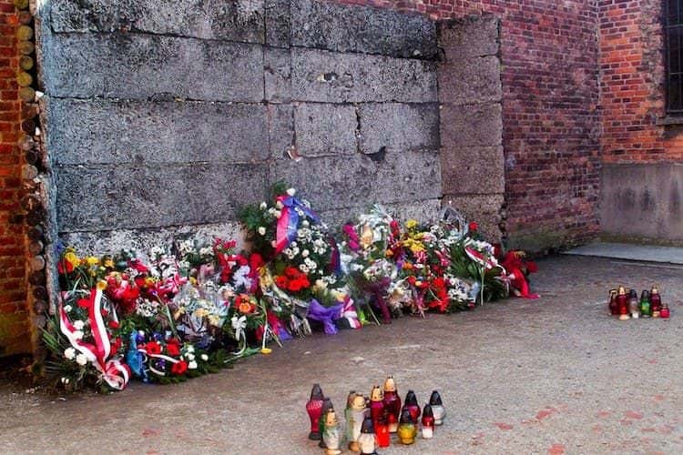 Auschwitz and Birkenau self-guided tour from Krakow4