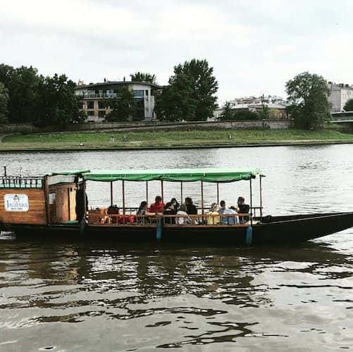 Krakow at night 60-minutes boat tour2
