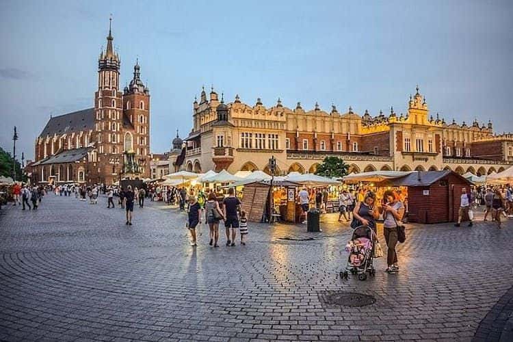 Self guided tour with interactive city game of Krakow2