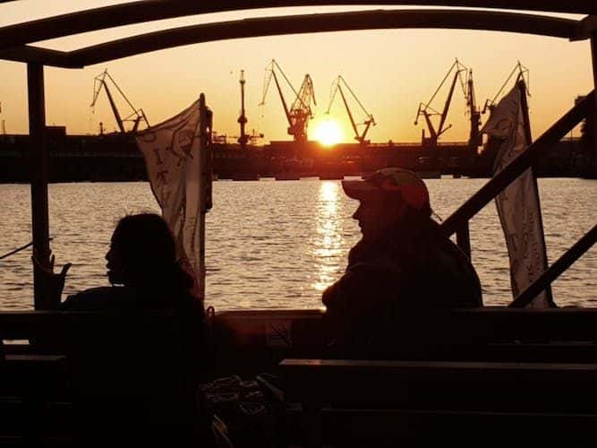 Sunset on the shipyard and old town cruise in Gdansk1