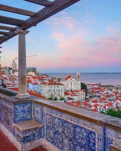 Lisbon sightseeing tour with Sintra2