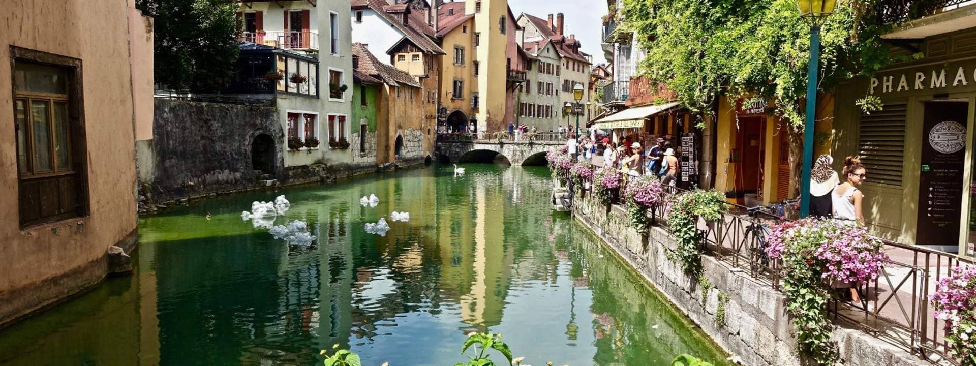 Annecy Half Day Tour from Geneva