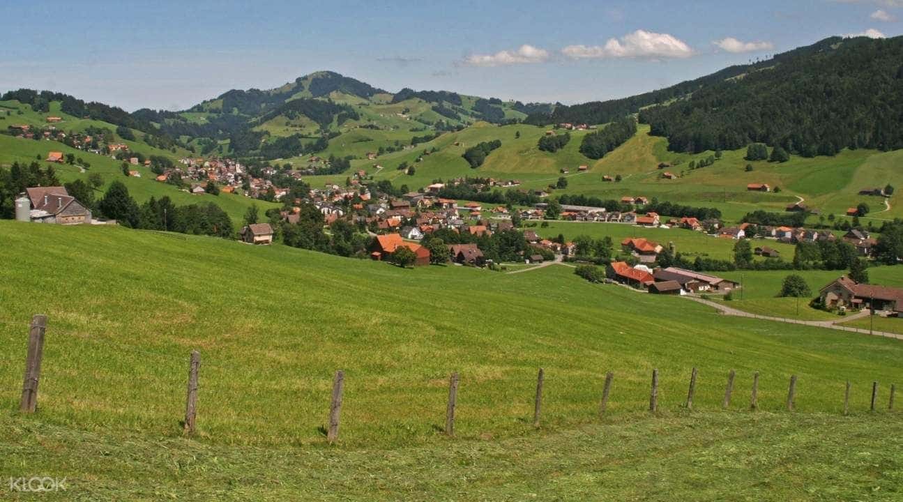 Appenzell Swiss Traditions Tour from Zürich1