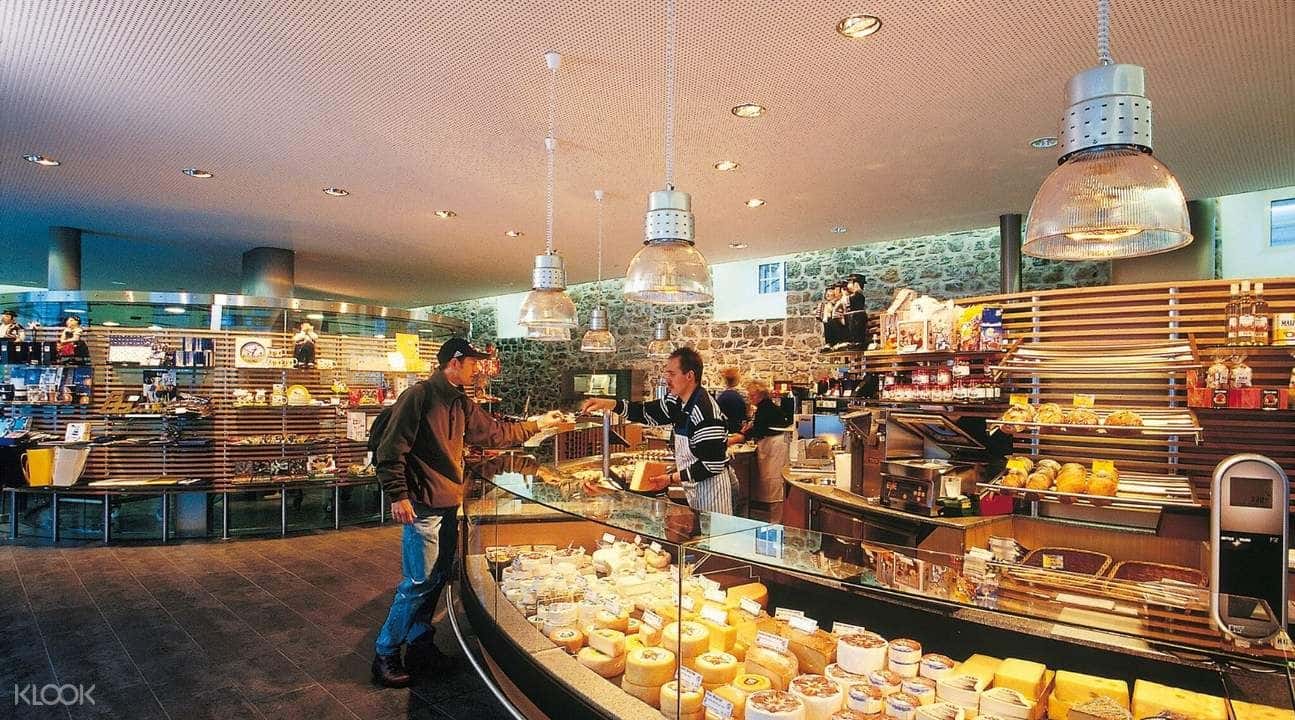 Day Tour to Lucerne and Engelberg Alpine Village (Zurich Departure)4