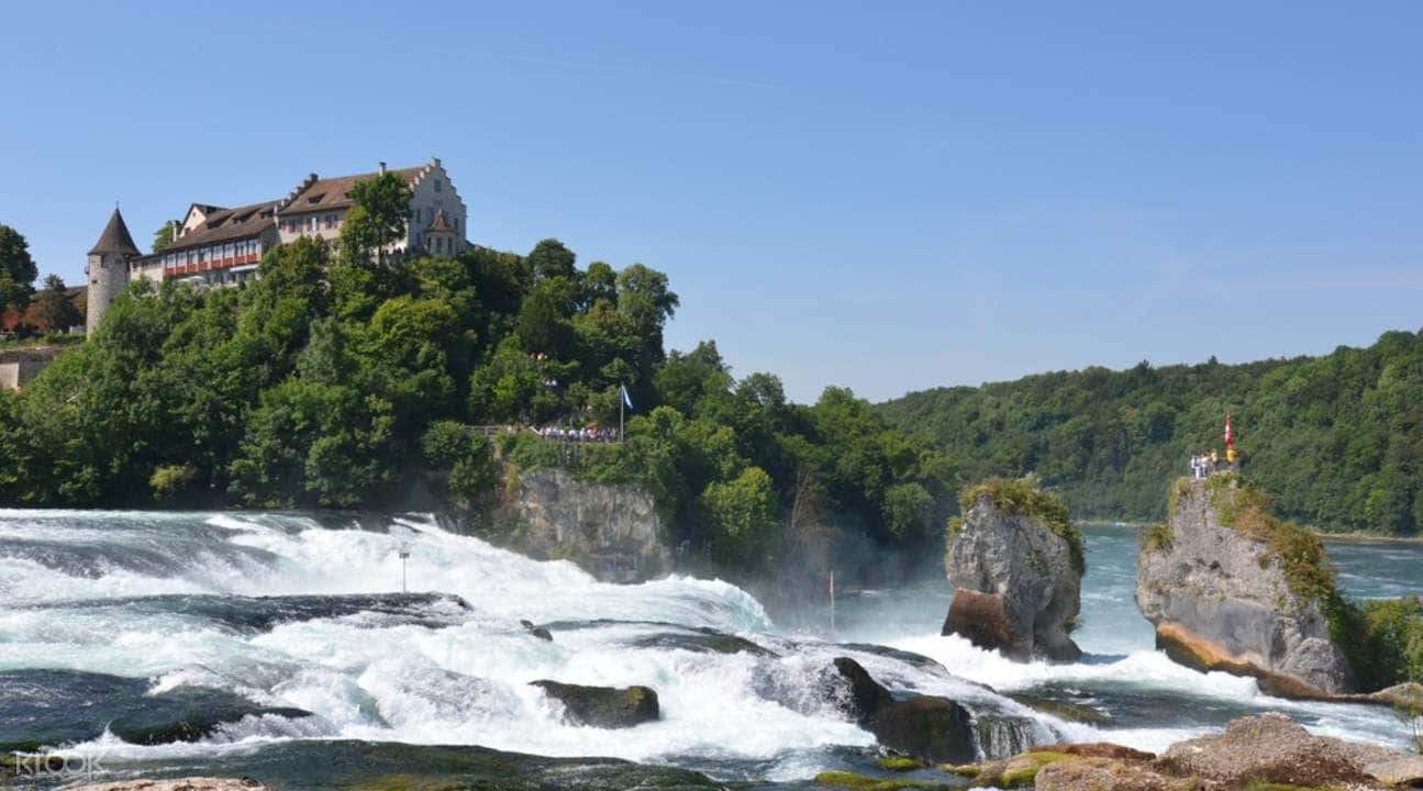 Half Day Tour to Rhine Falls with Panoramic Lift from Zurich2