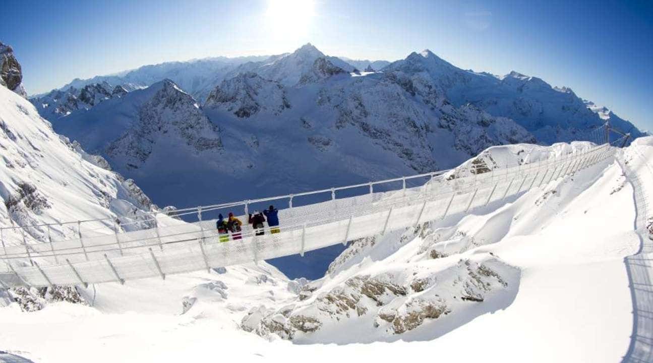 Half Day Trip to Mount Titlis with Cable Car from Lucerne3