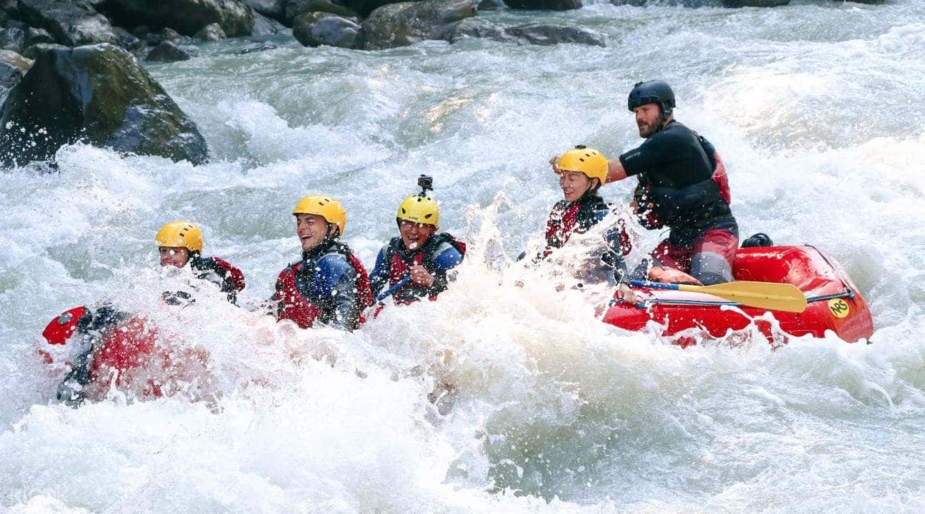 Lütschine River Rafting from Interlaken4