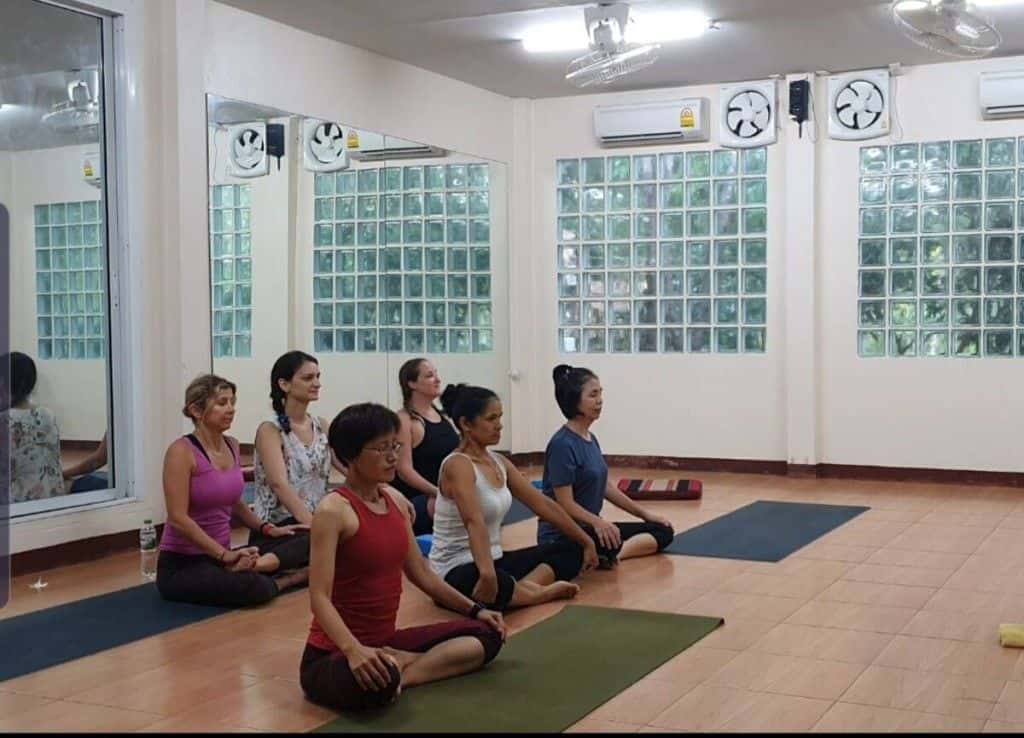 Meditation, Yoga and Thai Cultural Immersion Retreat (3 Days) | Flow Yoga Trips and Day Trips4