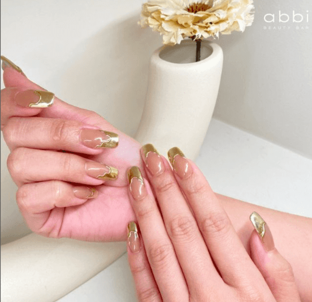 บัตรกำนัลทาสีเล็บและต่อขนตาที่ Abbi Beauty Bar | กรุงเทพมหานคร1