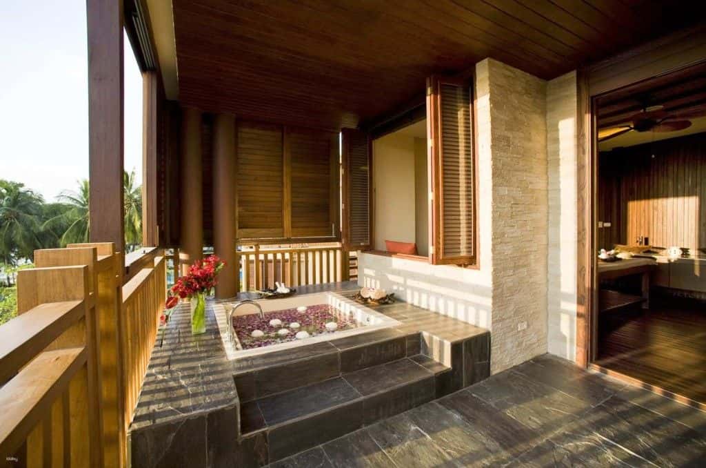 SPA Cenvaree at Centara Grand Mirage Beach Resort Pattaya | Thailand1