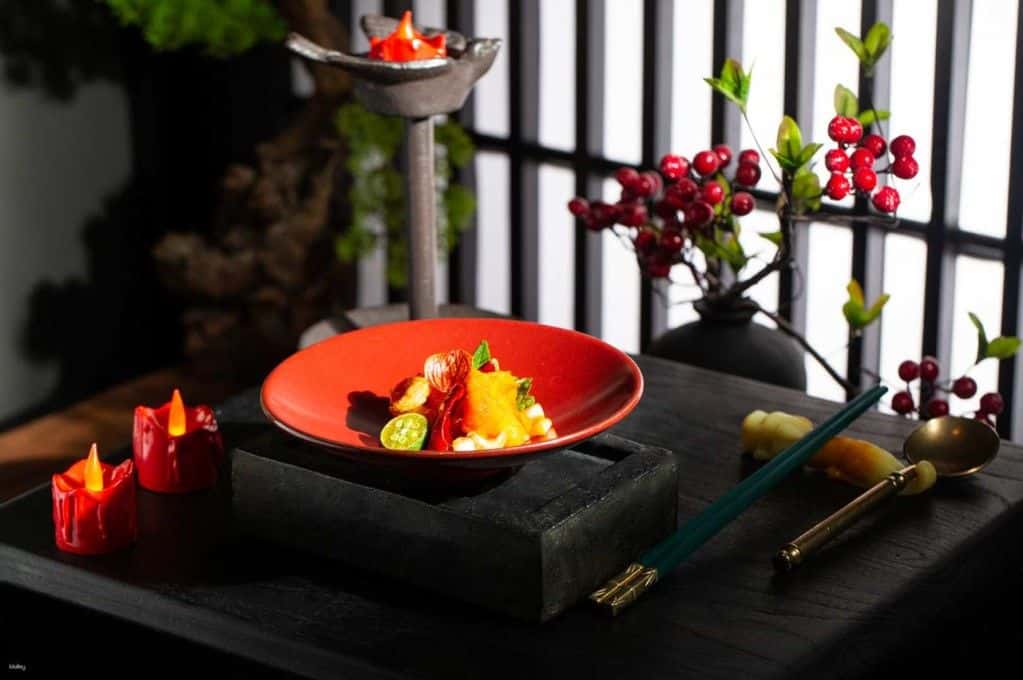 ชมเมืองเฉิงตู ประเทศจีน ‧การแสดงอาหารธีมวัฒนธรรมฮั่น ‧Shuyanfu |อาหารกลางวัน/อาหารเย็น |ชุดของที่ระลึกการเดินทางฟรี (ตุ๊กตาแพนด้า + ชา Dahongpao + เหรียญนำโชค)3