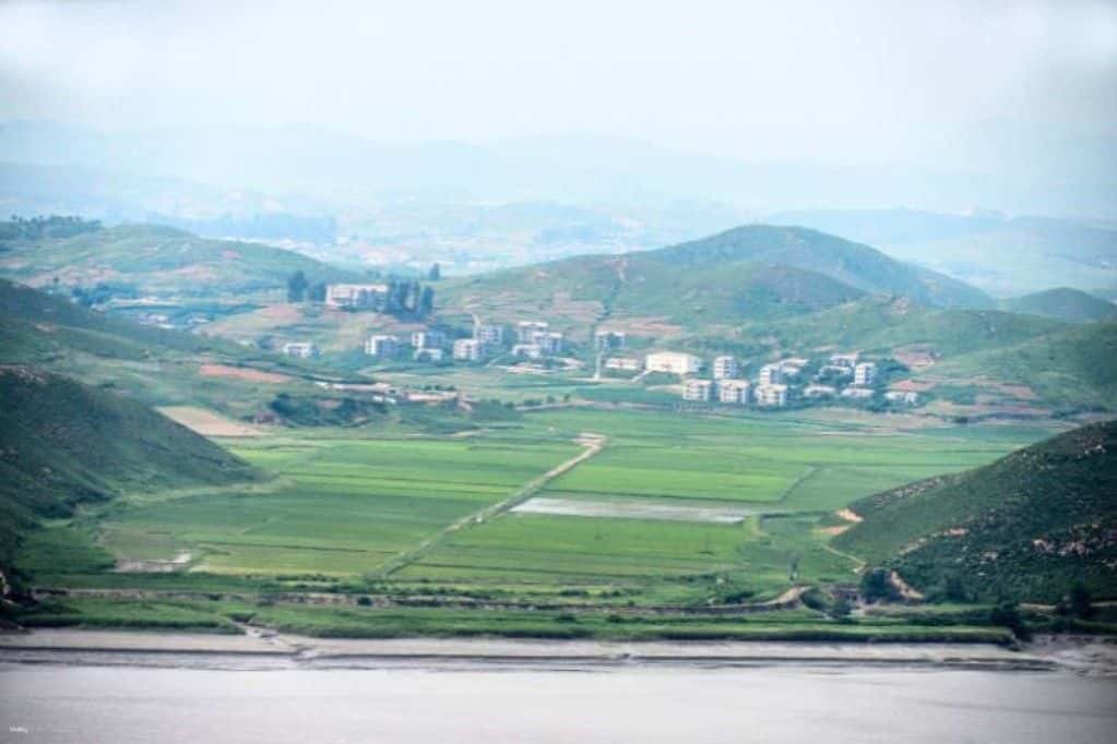 【อาหารฮาลาล】ทัวร์แนวหน้าสงครามเกาหลี - สวนสันติภาพ Aegibong ชมวิวเกาหลีเหนือ - Starbucks สัมผัสประสบการณ์ซอสพริกทำมือ ชิมบิบิมบับเกาหลี ค่ายทหารเขตปลอดทหาร ทริปเที่ยว และเดย์ทริป3