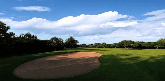 MAE JO GOLF CLUB4