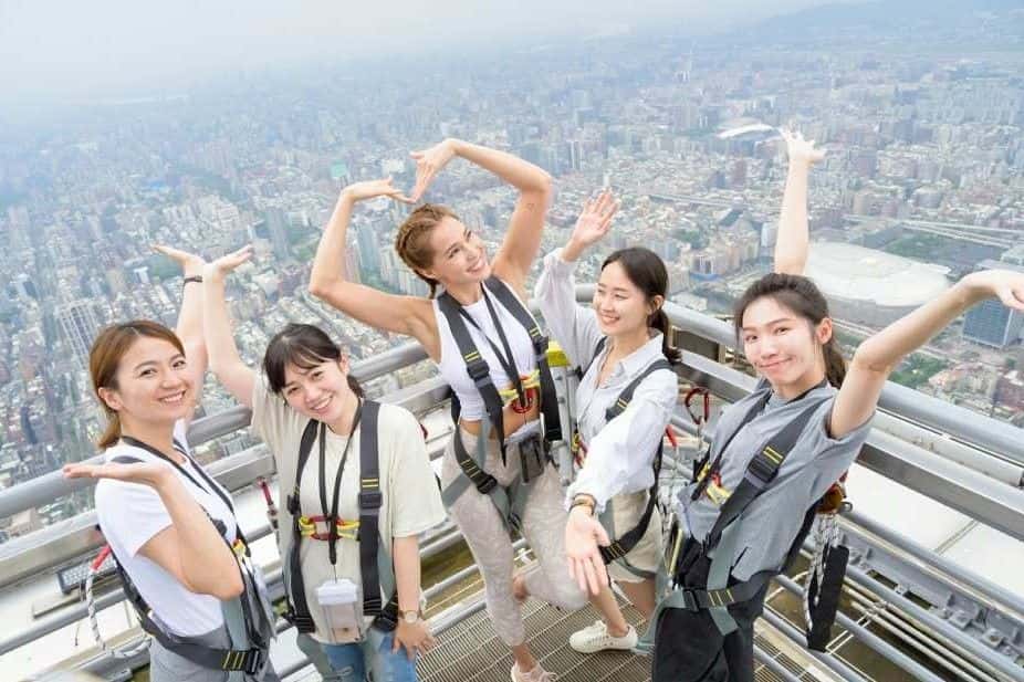 บัตรเข้าชม Skyline 460 Skyline Walk Experience ที่ตึกไทเป 1012