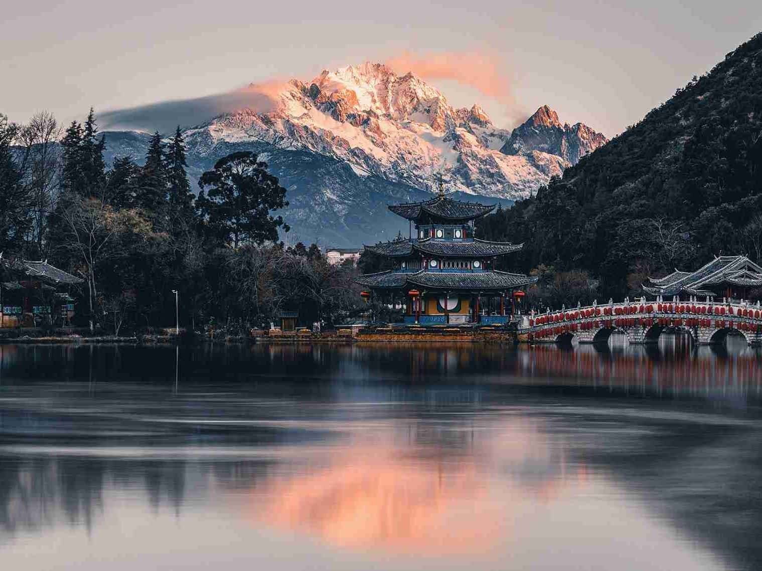 Jade Dragon Snow Mountain Full-Day Tour from Lijiang (Glacier Park & Blue Moon Valley | All-Inclusive)3