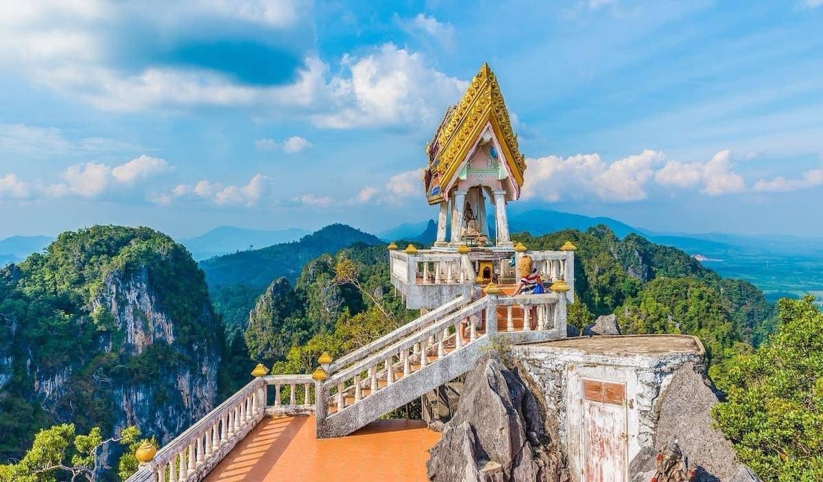 Krabi Jungle Discovery: Hot Spring, Emerald Pool, Tiger Cave Temple Trips and Day Trips