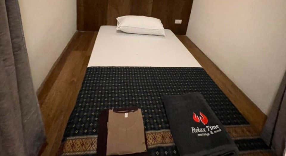 บัตรกำนัล Relax Time Massage and Scrub สีลมคอมเพล็กซ์3