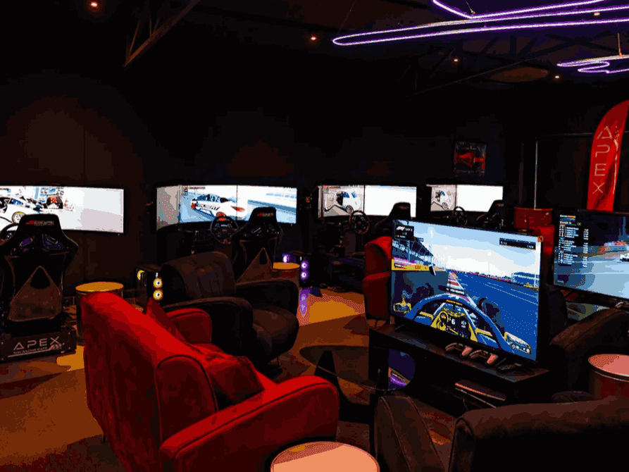 Apex Sim Racing Experience in Bangkok1