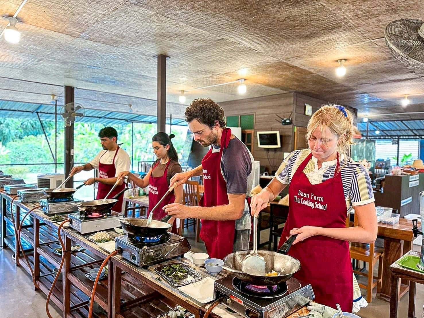 เรียนทำอาหารที่ Baan Farm Thai Cooking School3