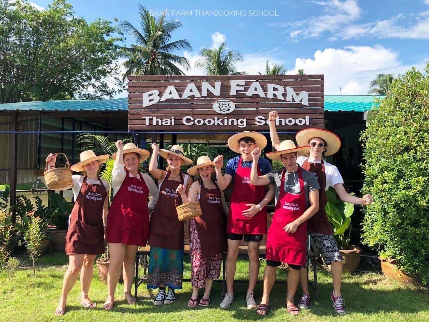 เรียนทำอาหารที่ Baan Farm Thai Cooking School1
