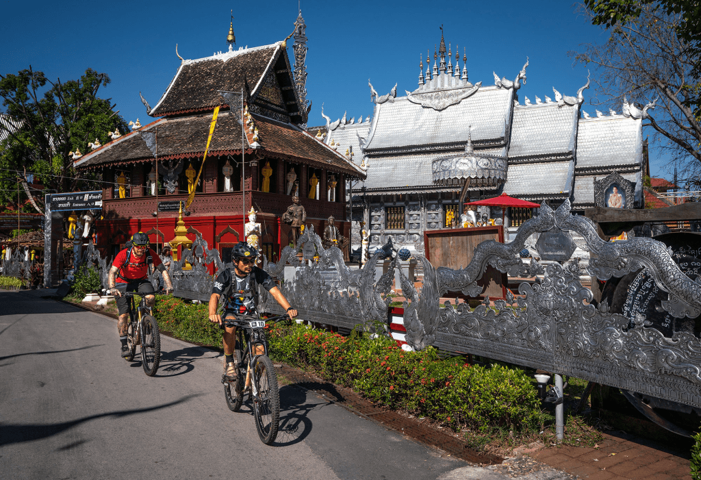 Half Day Chiang Mai City Cycling Tour - Lifecycling1