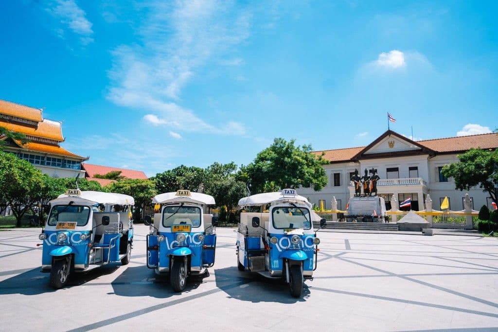 นั่งตุ๊กๆ ท่องเมืองเชียงใหม่แบบชาวเมือง ทริปเที่ยว และเดย์ทริป