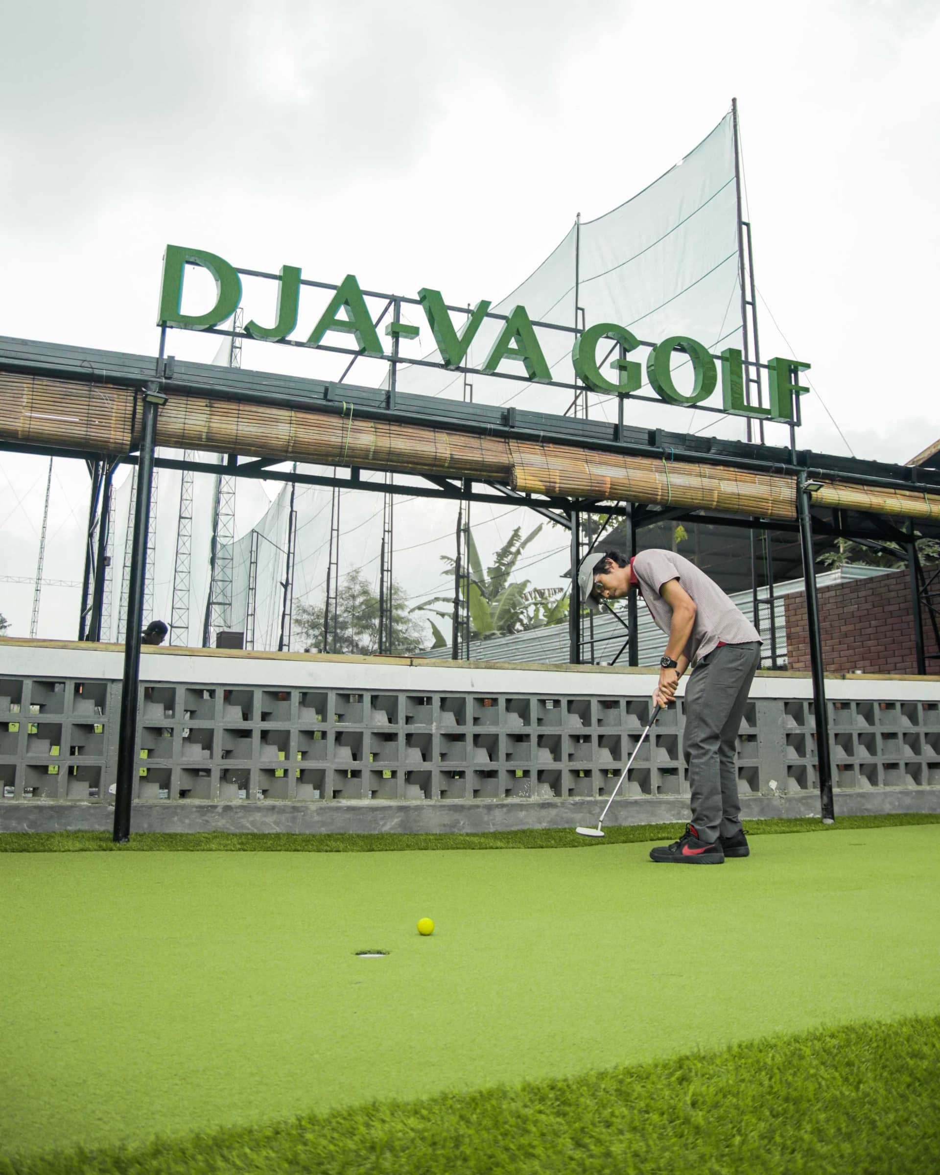 ตั๋วสนามไดร์ฟกอล์ฟ DJA VA GOLF
