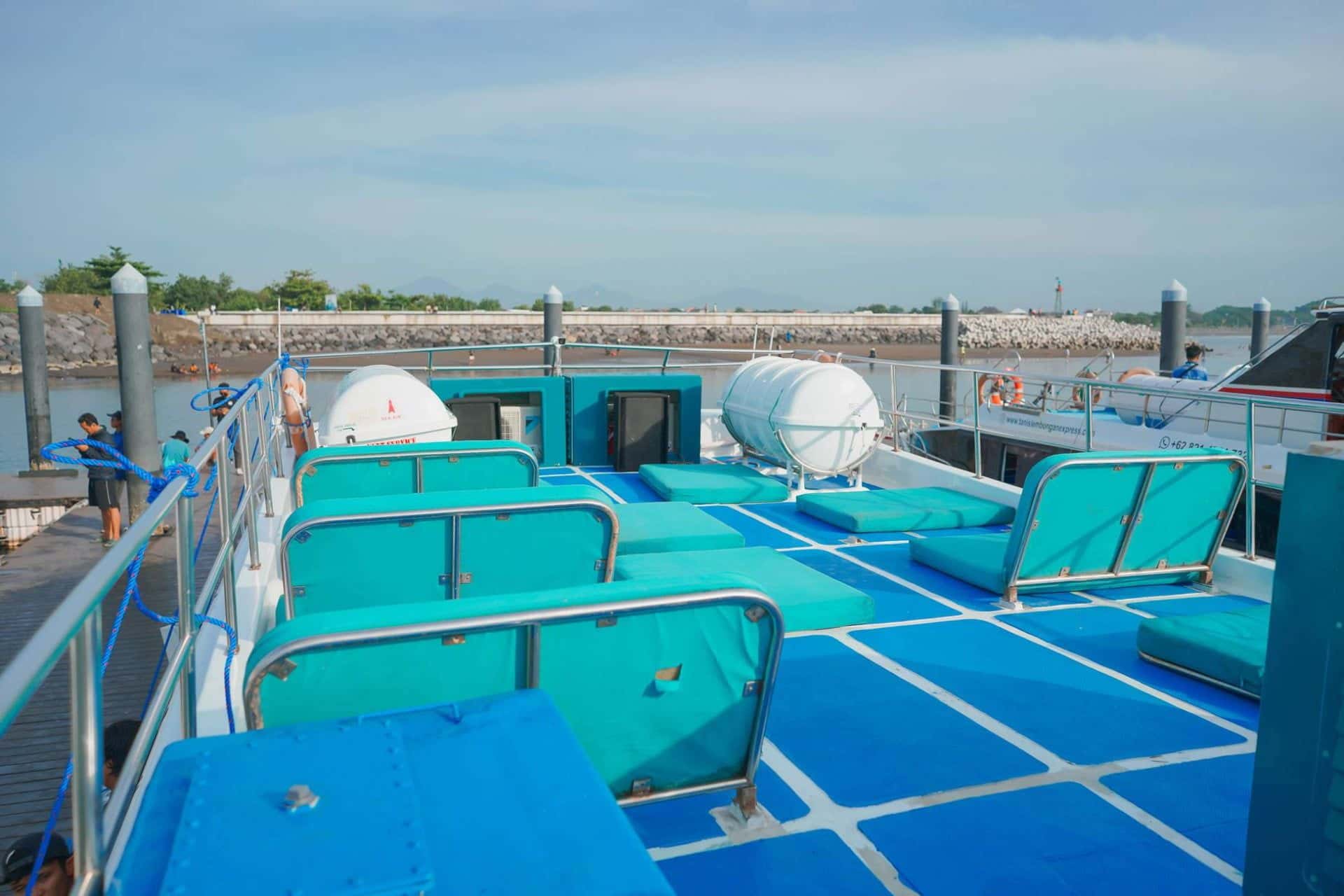 บริการเรือด่วนจากบาหลีไปยังเกาะกีลี/ลอมบอก โดย Wanderlust Cruise3