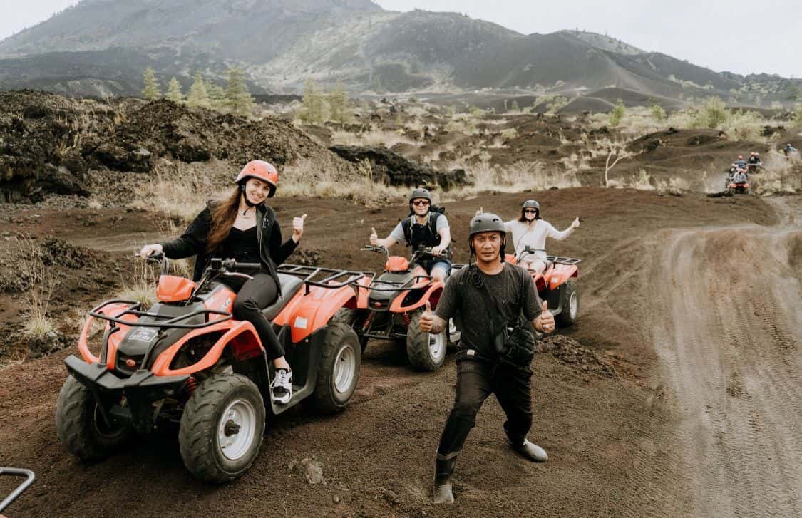 ทริปขับ ATV บนลาวาภูเขาบาตูร์1