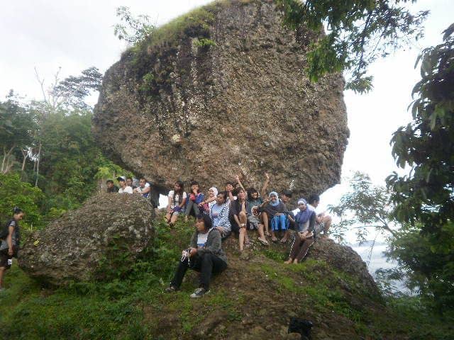 Serenade at the Foot of Menoreh Hills