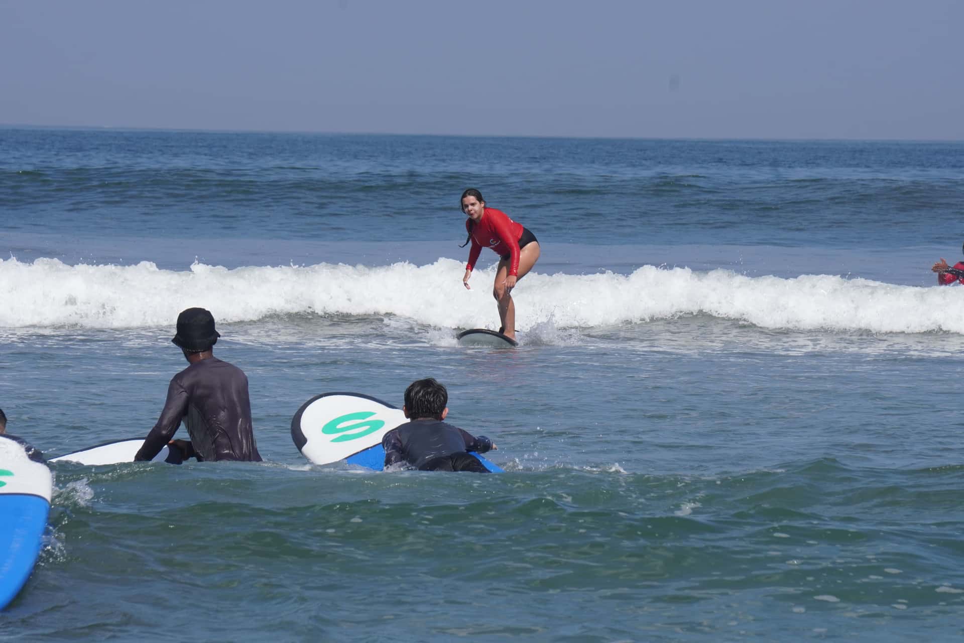 เรียนโต้คลื่นที่ชายหาดเลเกียน บาหลี3