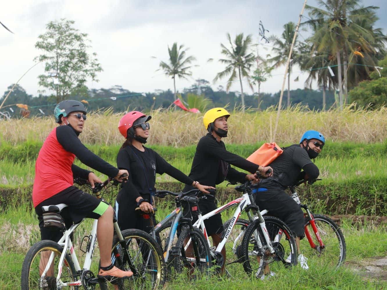 Ubud Lazy Tubing Adventure & Resto4
