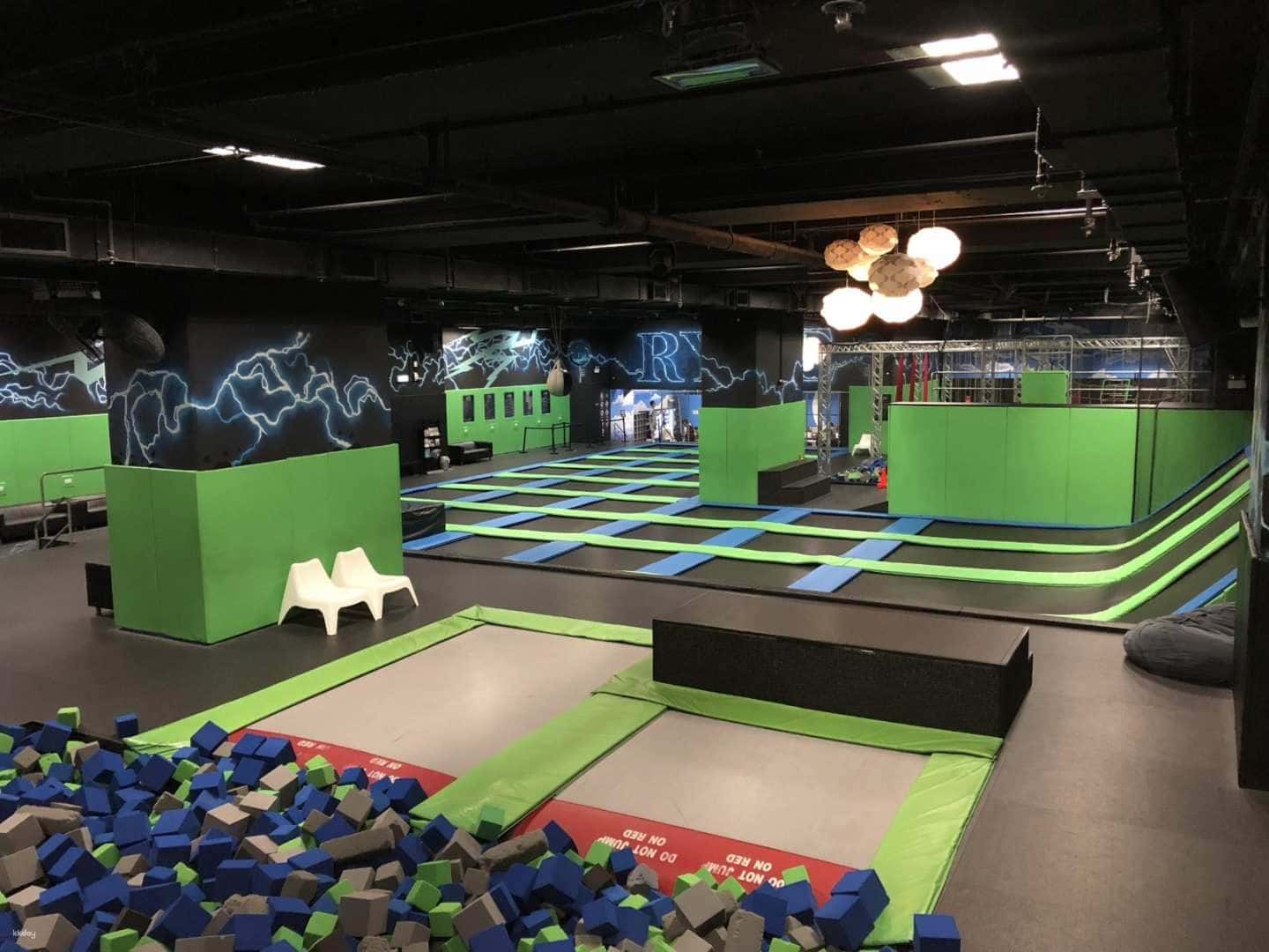 Ryze Hong Kong|The only large-scale trampoline park in Hong Kong2