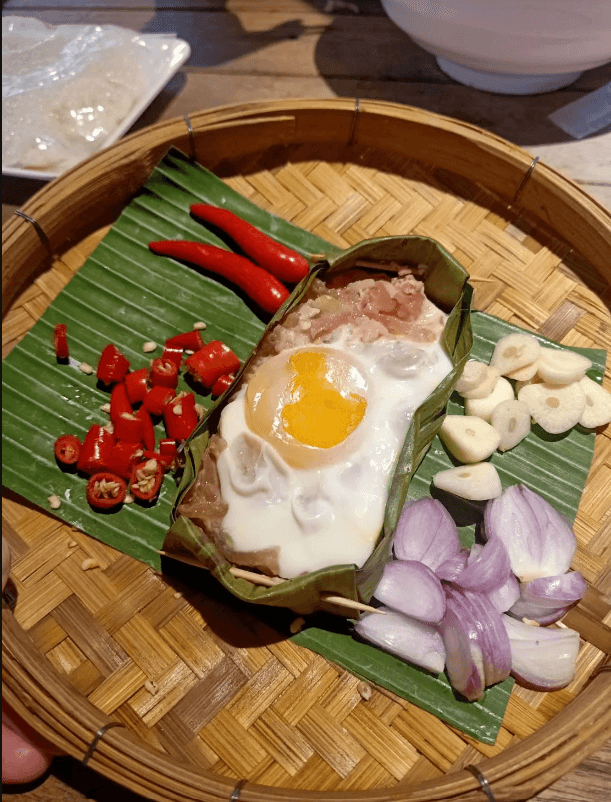 Chiang Mai Evening Street Food Walking Tour1