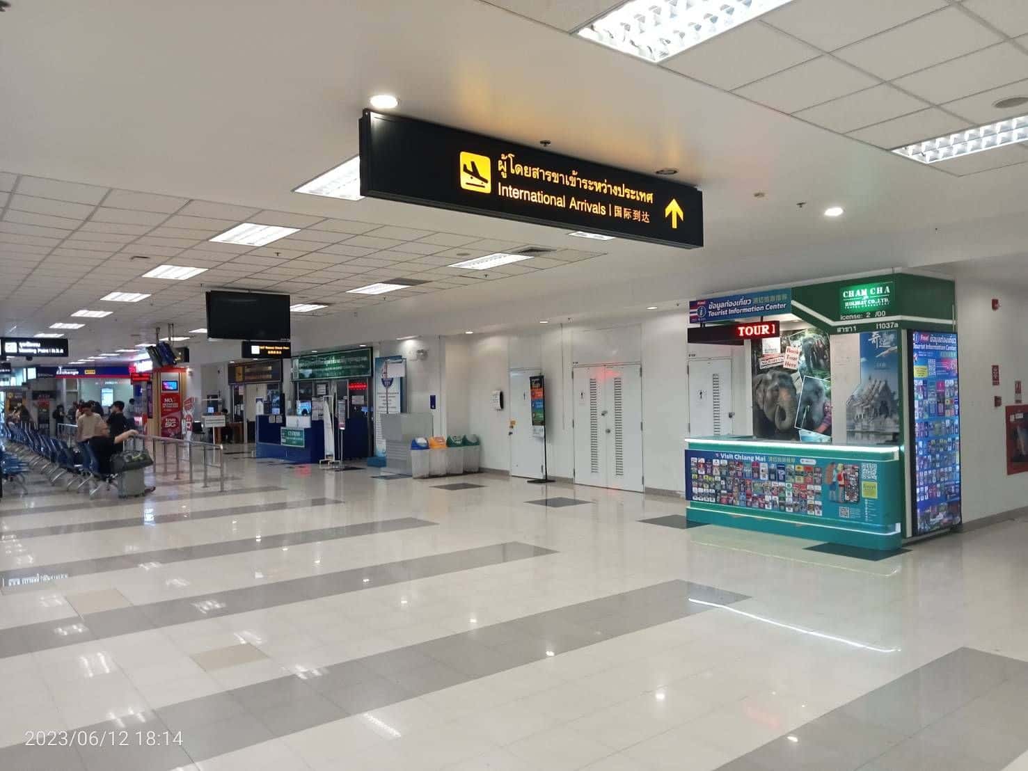 Chiang Mai International Airport Private Transfer to/from Chiangmai Old City (Night Bazaar)4