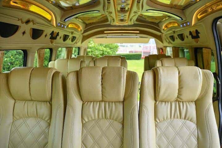 Chiang Mai International Airport Private Transfer to/from Chiangmai Old City (Night Bazaar)3