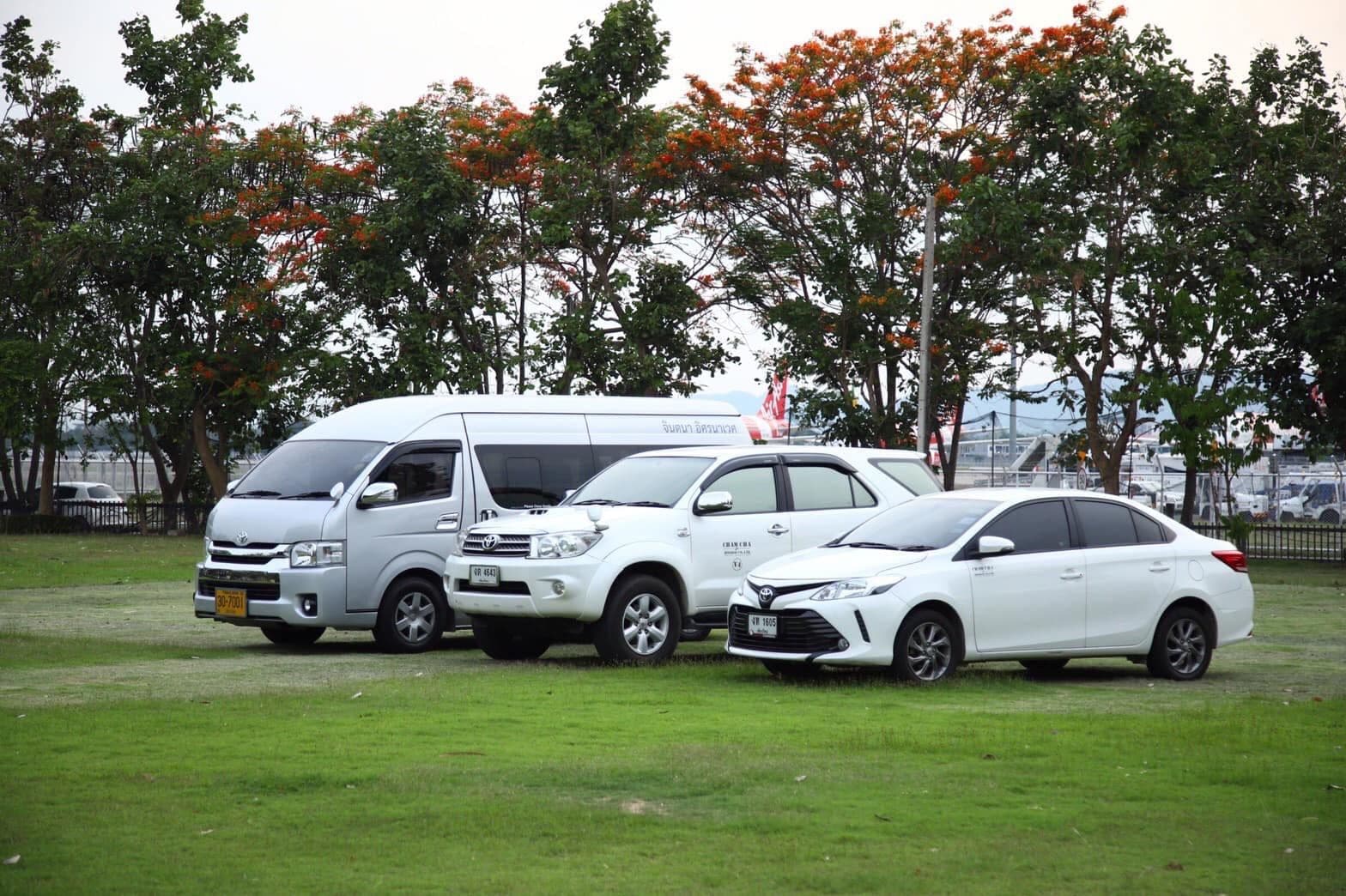 รถรับส่งระหว่างสนามบินเชียงใหม่และนอกเมืองเชียงใหม่ แบบส่วนตัว