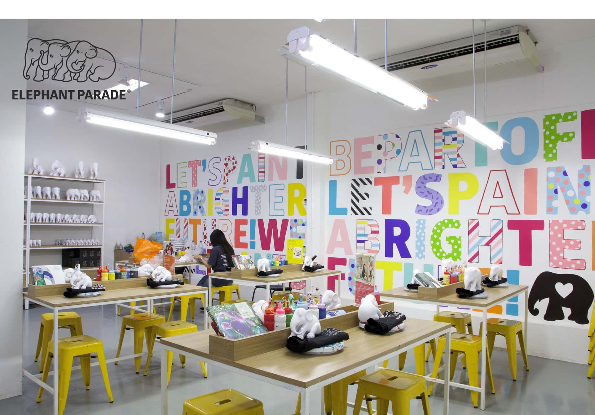 Elephant Parade Land Chiang Mai2