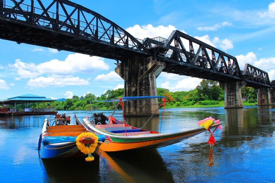 From Bangkok : Historical Day Tour to River Kwai with English Guide