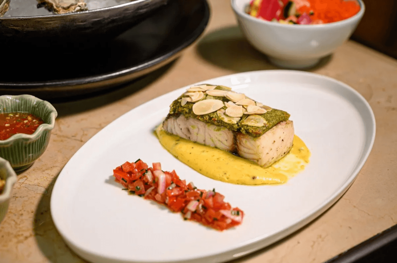 ห้องอาหารเดอะ ไดน์นิ่ง รูม โรงแรมแกรนด์ ไฮแอท เอราวัณ1