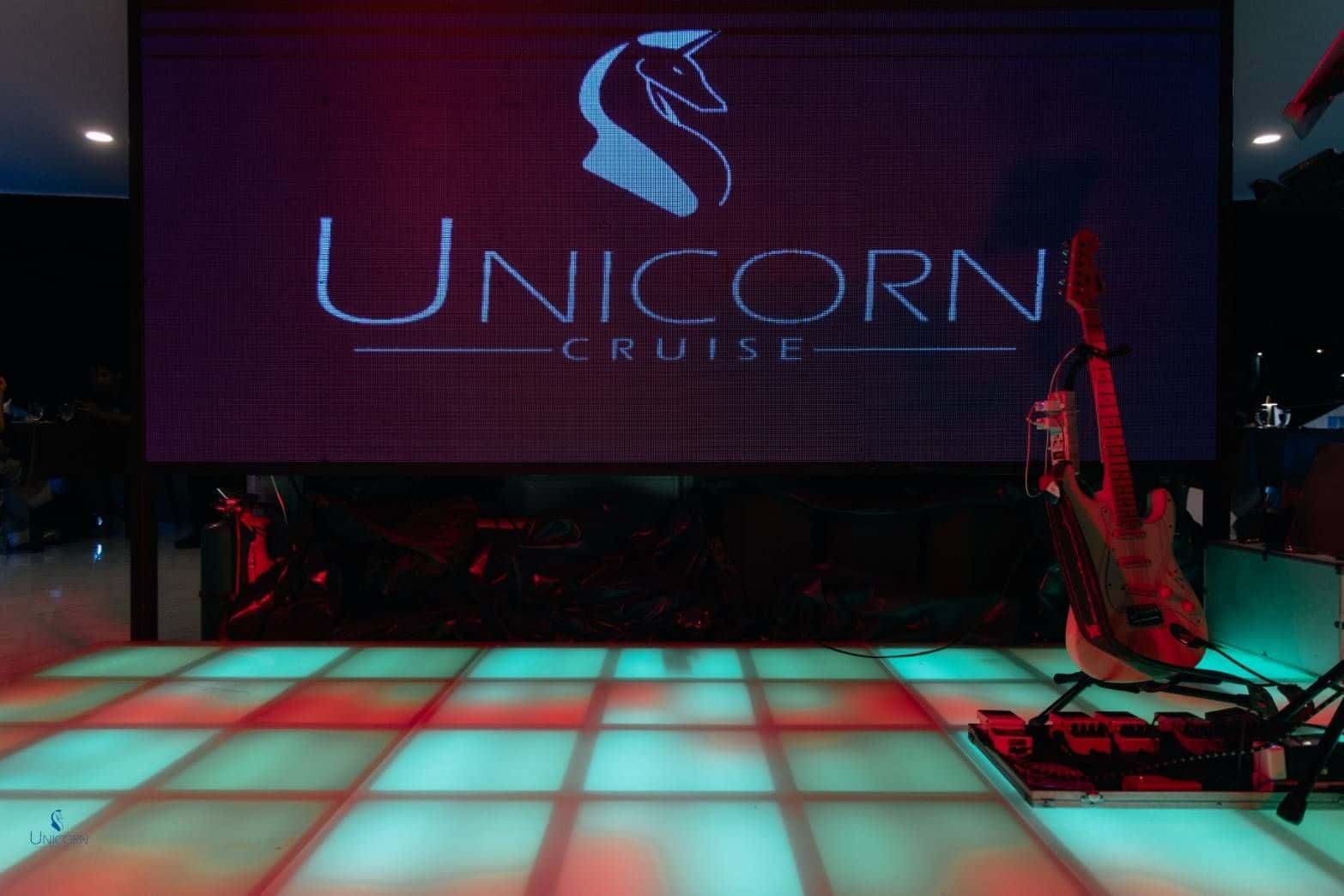 Unicorn Dinner Cruise Bangkok2