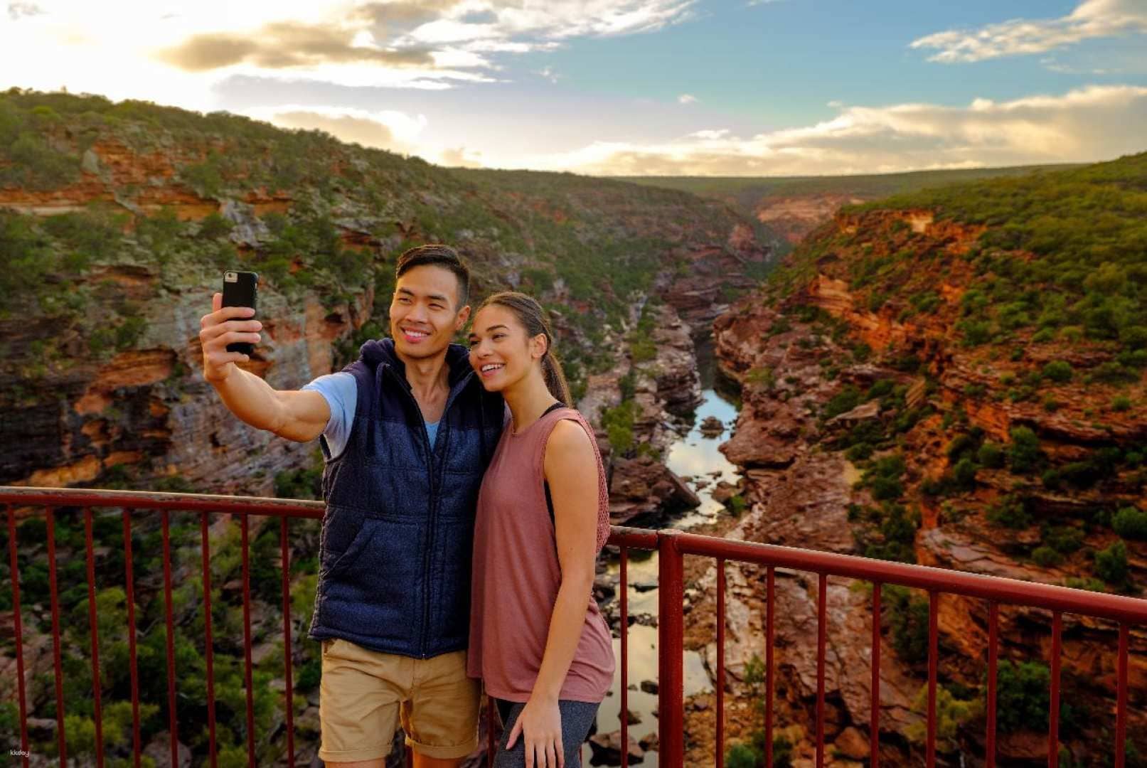 4D3N Monkey Mia Coastal Loop Tour from Perth | Western Australia