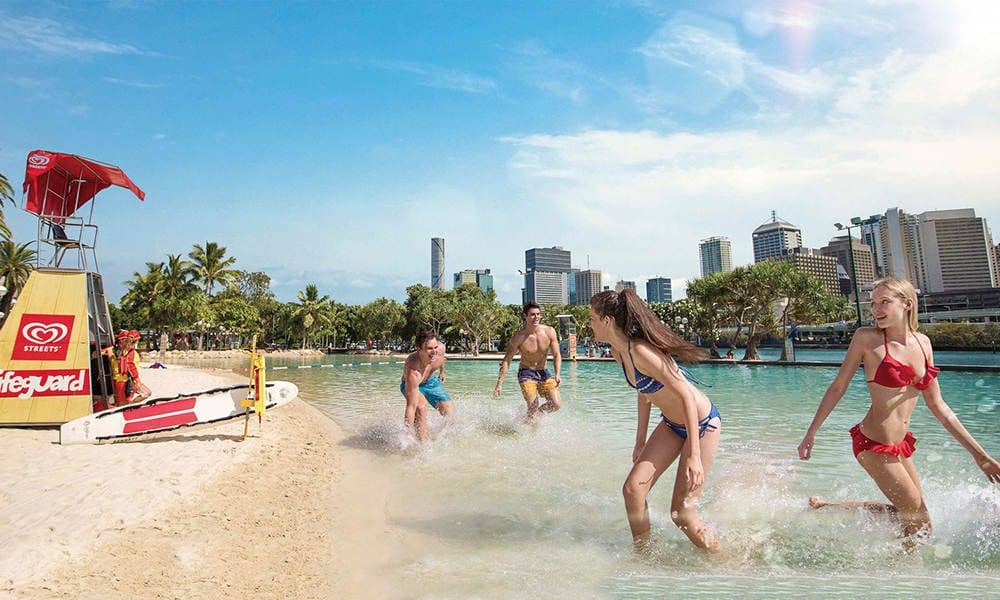 Brisbane City Sightseeing and Lone Pine Cruise departing Gold Coast