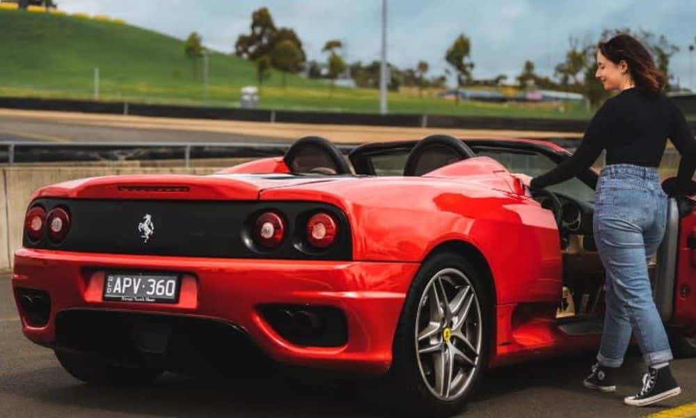 Rosso Ferrari Supercar Drive - 6 Laps - Sydney2