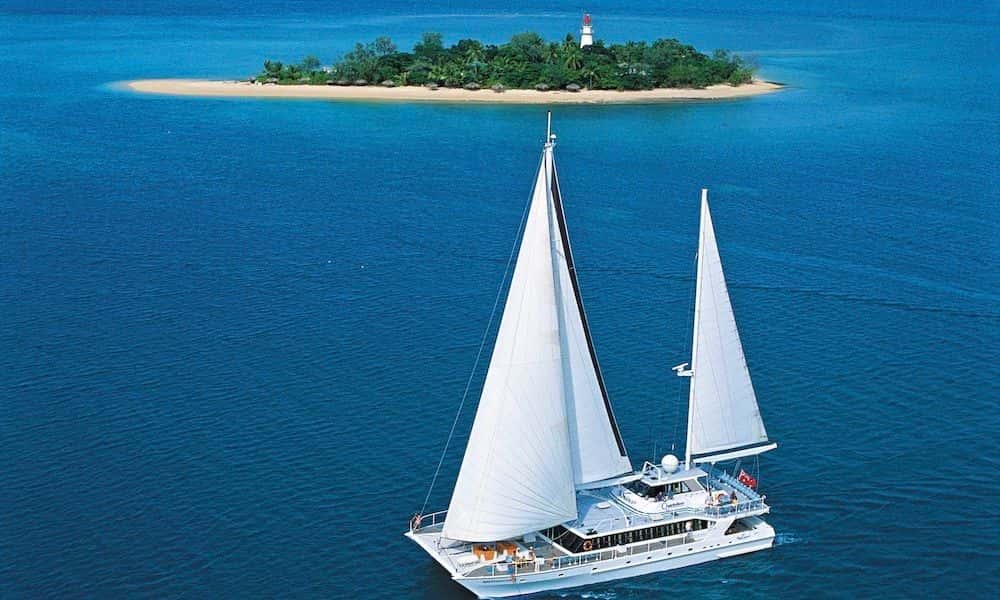 Wavedancer Low Isles Cruise from Port Douglas Marina2
