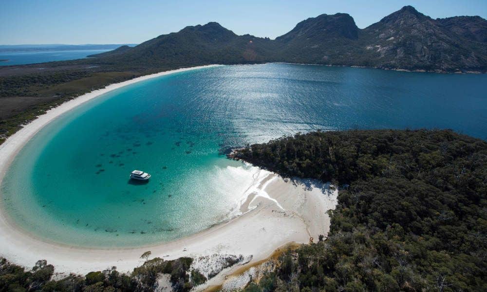 Wineglass Bay Cruises Including Sky Lounge